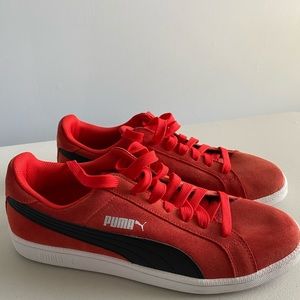 Men’s PUMA Smash v2 Sneakers Size 12 Red/Black